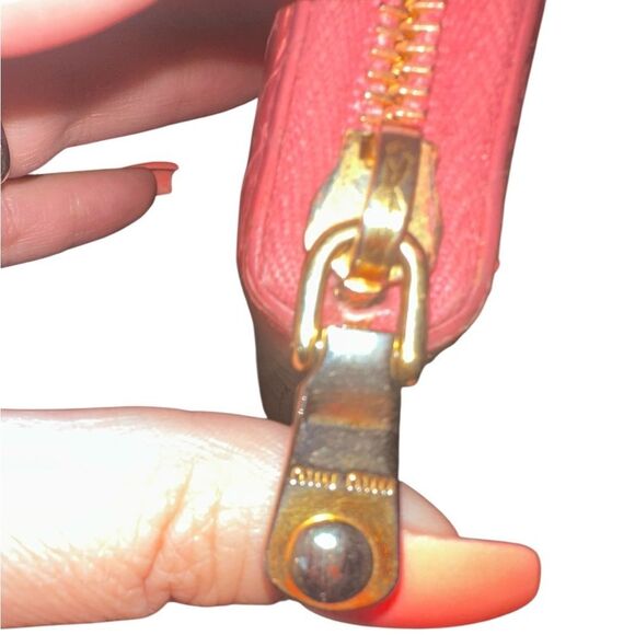 Miu Miu pink Croc-Embossed Wallet - Picture 10 of 13